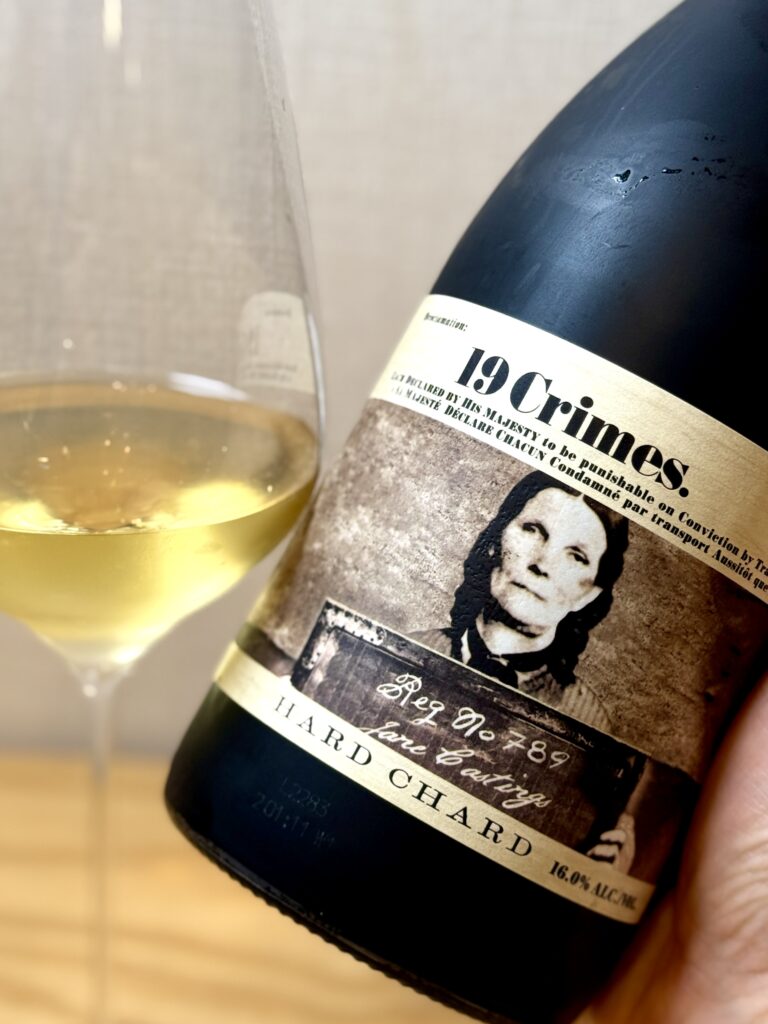 19 Crimes, Hard Chardonnay 19 크라임스, 하드 샤도네이 2022