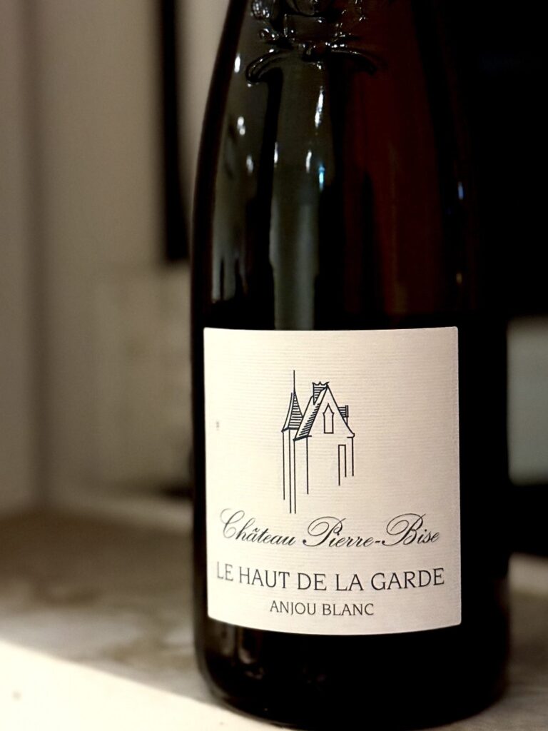 chateau-pierre-bise-le-haut-de-la-garde-anjou-blanc-샤토피에르비즈르오드라가르드앙주블랑-2023-front