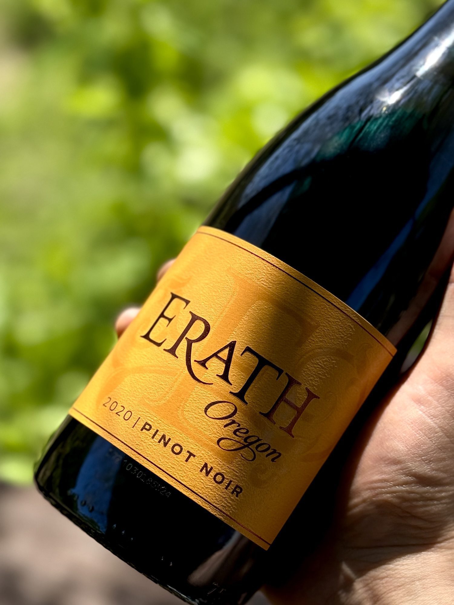erath-oregon-pinot-noir-에라스오리건피노누아-2020-front