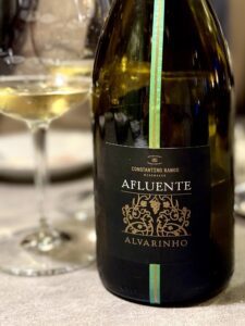 afluente-alvarinho-아플루엔테알바리뉴-2024-front