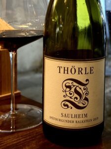 Thorle-Saulheim-Spatburgunder-Kalkstein-퇴를레자울하임슈페트부르군더칼크슈타인-2019-front